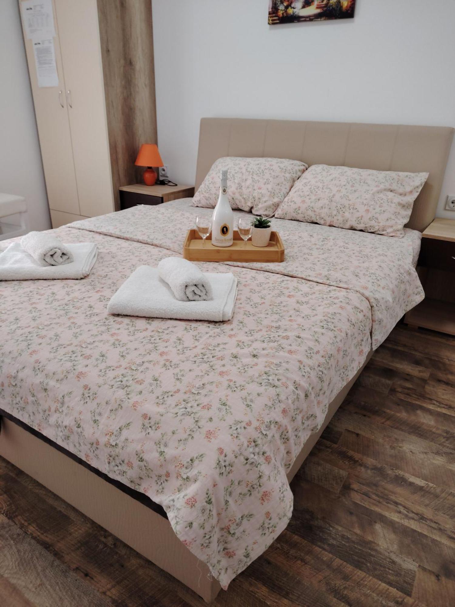 Apartmani Ruj Соко Баня Екстериор снимка